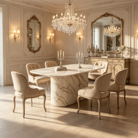 Table à manger ronde en marbre blanc de luxe pour appartement. Design moderne avec base de piédestal cannelée 8 places