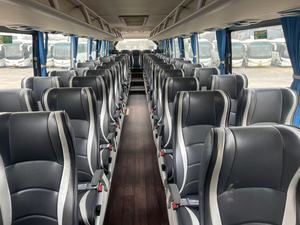 Autocar de Luxe <span class=keywords><strong>d</strong></span>'<span class=keywords><strong>Occasion</strong></span> Golden Dragon 54 Places XML6122 2022, Bus Premium Usagé avec Sièges à Chargement USB, Seulement 40 000 km, Double Porte - Product Image 4