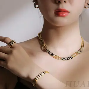 New jewelry snake chain Korean style Necklace Earring Necklace Wedding Jewellery sets SL-JSC020