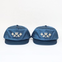 Casquettes Snapback Femme à Visière Courte en Tissu Satin Soie, Personnalisées avec Logo Brodé, 5 Panneaux, Visière Plate, Marque Propre OEM