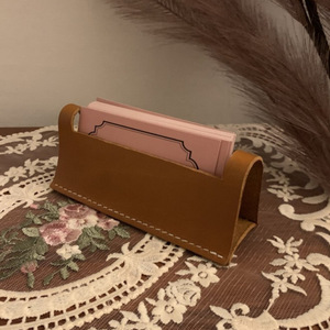 Porta tarjetas de visita de cuero PU al por mayor y personalizados, porta tarjetas de visita minimalistas de estilo nórdico, porta tarjetas de visita creativos para escritorio. - Product Image 1