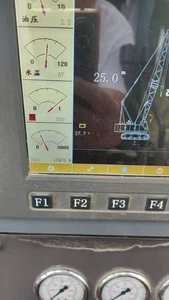 Grúa sobre orugas Zoomlion barata de 55 toneladas, grúa móvil Sany usada de 55T, gran oferta, buen estado de funcionamiento, precio económico - Product Image 3