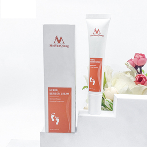 Produits de soins des <span class=keywords><strong>pieds</strong></span> de haute qualité pour la réparation de la peau adulte et le traitement des infections avec une crème antifongique pour les <span class=keywords><strong>pieds</strong></span> - Product Image 1