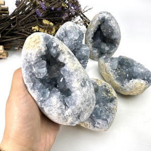 <span class=keywords><strong>Prix</strong></span> <span class=keywords><strong>de</strong></span> gros <span class=keywords><strong>cristal</strong></span> <span class=keywords><strong>de</strong></span> célestine <span class=keywords><strong>de</strong></span> <span class=keywords><strong>roche</strong></span> naturelle spirituelle pierre <span class=keywords><strong>de</strong></span> guérison géode <span class=keywords><strong>de</strong></span> célestine naturelle cadeau <span class=keywords><strong>de</strong></span> mariage en <span class=keywords><strong>cristal</strong></span> <span class=keywords><strong>de</strong></span> méditation - Product Image 4