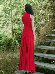 Robe longue élégante de cérémonie de dîner de célébrité, style vintage d'automne, antistatique, rouge, avec nœud, plissée, design de manches, taille haute - Product Image 3