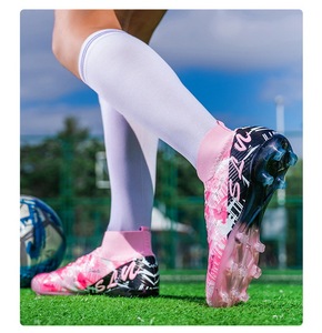 Chaussures de football respirantes, baskets athlétiques pour sports d'équipe, chaussures de football pour garçons, filles, hommes et femmes - Product Image 2