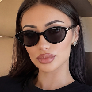 Lunettes de soleil œil de chat rétro unisexe à petite monture personnalisées avec logo 2026, protection UV400, verres PC pour femme - Product Image 2