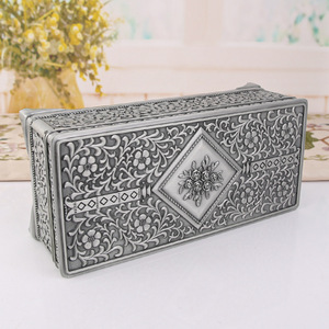 <span class=keywords><strong>Corbeille</strong></span> à fruits de luxe <span class=keywords><strong>en</strong></span> métal doré avec couvercle <span class=keywords><strong>en</strong></span> verre <span class=keywords><strong>cristal</strong></span> assiette à fruits du Moyen-Orient plateau à noix et fruits secs - Product Image 2