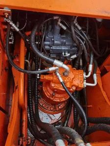 รถขุดตีนตะขาบ Doosan Dh220 ประสิทธิภาพสูงจากเกาหลี มือสอง รุ่น Dh220lc-7 Dh220lc น้ำหนัก 21 ตัน 20 ตัน ชั่วโมงการใช้งานต่ำ รถขุดแท้พร้อมใบรับรอง CE - Product Image 3