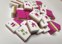 Ensemble de Mahjong Mood Storm, style chinois antique rose, tuiles sculptées à la main de luxe pour adolescentes, pour les fêtes à la maison