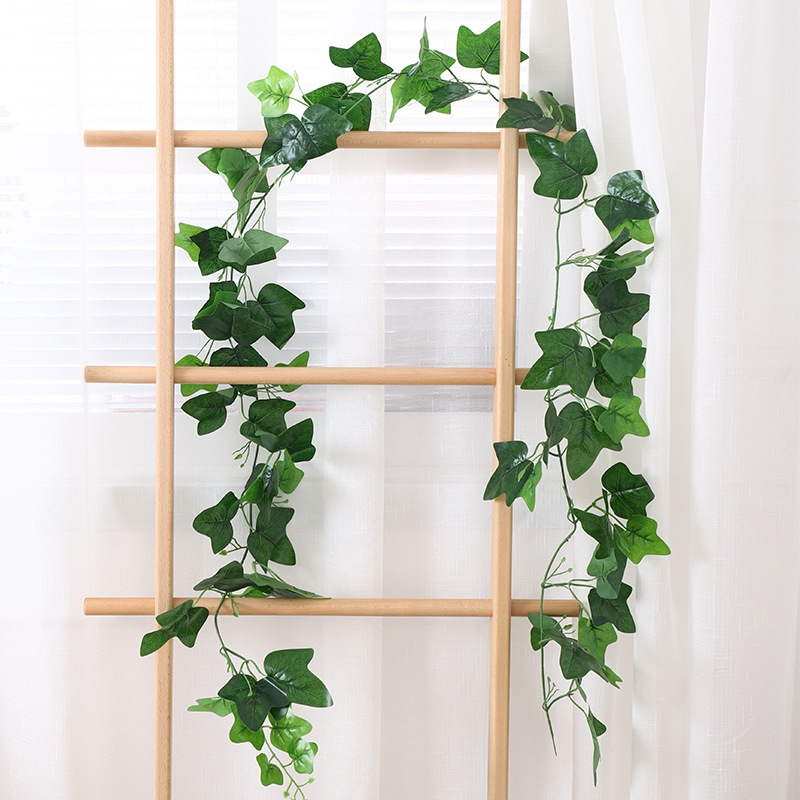 Hojas de Virginia Creeper tejidas con alambre