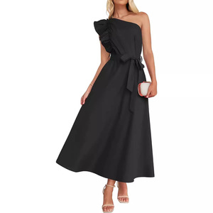 Abito lungo da donna monospalla con volant e drappeggio, silhouette a trapezio, cintura in vita, vestibilità slim, ideale per feste - Vendita all'ingrosso - Product Image 3
