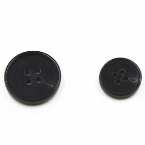 ชุดสูทผู้ชายกระดุม4รูรูปเขาควายธรรมชาติแท้เป็นมิตรกับสิ่งแวดล้อม - Product Image 5