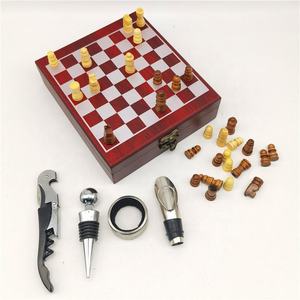 Venta Directa de Fábrica, Juego de Caja de Vino de Madera de Lujo Moderno con Tablero de Ajedrez Personalizado y Abridor de Metal, Precio de Fábrica para Fiestas en Bares - Product Image 2