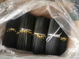 Kamış difüzör çubukları olmayan kokulu yumuşak siyah sentetik elyaf kamış difüzör çubukları D3mm