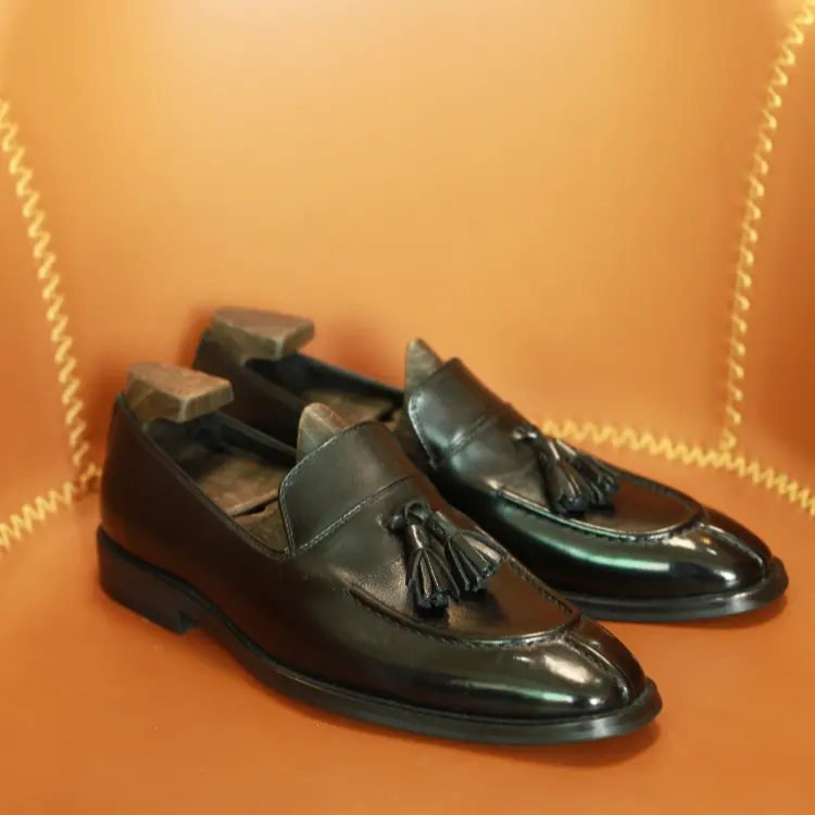 Hand Made Custom Design Model Brown Tassel Mens Italian Leather Loafer Shoes For Men New Styles