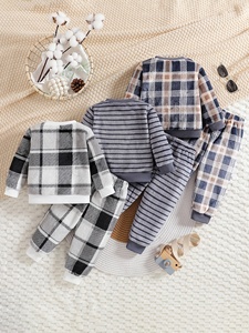 Conjunto de pantalón informal de tres piezas para bebé, estampado a rayas, manga larga - Product Image 2
