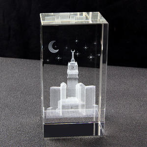 Eer Van Kristal Aanpassen Gebouw Decoratie Nieuw Ontwerp 3d Lasergravure Geschenken Glas Kristal Huisdecoratie Souvenirs Geschenken - Product Image 1