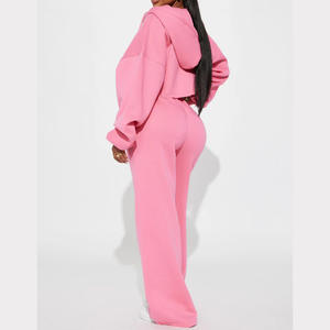 أطقم رياضية نسائية حسب الطلب: هودي قصير بسحاب بأكمام طويلة وبنطلون بأرجل واسعة - Product Image 3