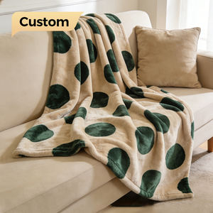 Couverture en flanelle à pois, douce et chaude, en microfibre, écologique, toute saison, fabriquée en Chine - Product Image 1