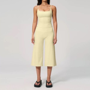 XH1247 - Set Yoga da Donna: Top Senza <span class=keywords><strong>Spalline</strong></span> e Pantaloncini a Vita Alta ad Asciugatura Rapida per Corsa e Attività all'Aperto - Product Image 3