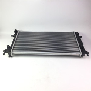 Pour Chery Jetour X70 Coupe <span class=keywords><strong>Plus</strong></span>/X70S EV/ X90 <span class=keywords><strong>plus</strong></span>/X95/I-DM pièces de rechange réservoir d'eau - Product Image 2