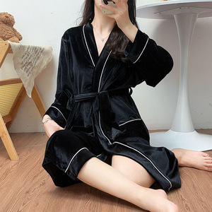 Sexy Design Winter Bathrobe Ladies Long-sleeve <strong>Velour</strong> Material Women's Sleepwear Thickness Robe Hoodie <strong>Dressing</strong> <strong>Gown</strong> - Product Image 3