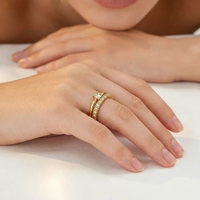 Nouvelle bague en acier inoxydable à double rangée de diamants pour femmes, élégante, légère, luxueuse, bague ouverte