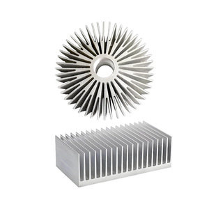 Radiateur en aluminium, profilé d'extrusion en alliage d'aluminium, traitement de surface par sablage - Product Image 4