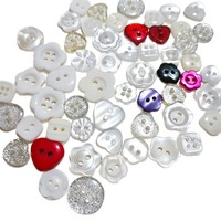 Boutons en résine pour chemises, cardigans, manteaux, pyjamas, colorables, formes simples (carré, cœur, fleur de prunier, irrégulière), à 2 ou 4 trous