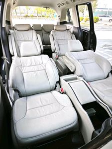 ฮอนด้า โอดิสซีย์ MPV ปี 2015 เอิร์ธ ดรีมส์ CVT รถมินิแวน 7 ที่นั่ง รถมือสองจากตัวแทนจำหน่าย ฮอนด้า โอดิสซีย์ เกียร์ออโต้ - Product Image 2