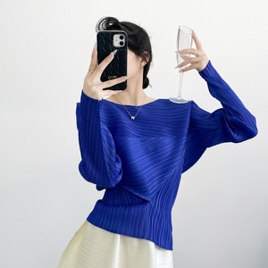 Camicetta Elegante da <span class=keywords><strong>Donna</strong></span> a Tinta Unita con Pieghe, Collezione Primavera 2026, Top a Strati con Collo Tondo e Maniche Lunghe, Slim Fit - Product Image 4