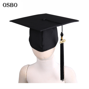 Gorra <span class=keywords><strong>de</strong></span> graduación mate negra académica para adultos al por mayor con encanto <span class=keywords><strong>de</strong></span> año <span class=keywords><strong>dorado</strong></span> 2025 para la universidad - Product Image 1