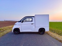 Mini camionnette électrique facile à stationner pour le transport de marchandises en ville, la livraison du dernier kilomètre, la logistique express