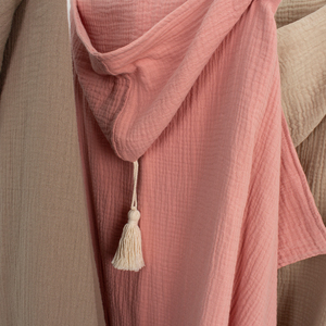 Gland <span class=keywords><strong>bio</strong></span> <span class=keywords><strong>coton</strong></span> tissu crêpe enfants à capuche serviette mousseline infantile couverture serviette <span class=keywords><strong>de</strong></span> <span class=keywords><strong>bain</strong></span> bébé <span class=keywords><strong>Cape</strong></span>, bébé peignoir - Product Image 2
