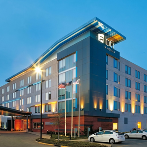 Artículos Más Vendidos en China, Casa Moderna Prefabricada de Bajo Costo con Diseño de Hotel de Lujo Holiday Inn - Product Image 1