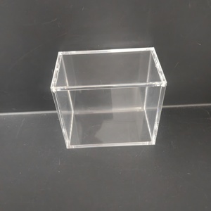 Boîte de protection en acrylique sur mesure pour cartes <span class=keywords><strong>Elite</strong></span> Trainer Box avec couvercle magnétique de haute qualité et fermeture personnalisée - Product Image 2