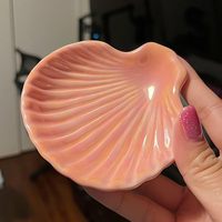 Plateau de présentation de bijoux en céramique rose et blanc irisé en forme de coquillage moderne pour la décoration de table de toilette, cadeau pour femme