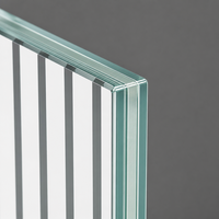 Verre feuilleté trempé sérigraphié sur mesure avec motifs et couleurs personnalisés pour les projets architecturaux à grande échelle