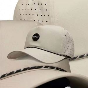 Casquette de baseball perforée à 5 panneaux personnalisée, chapeau de golf non structuré, design respirant, logo en PVC pour le sport - Product Image 1