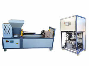 Macchina per l'insacchettamento e l'inoculazione di blocchi di substrato per funghi ostrica e l'inserimento di bastoncini - Product Image 1