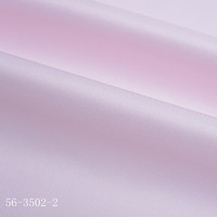 Tissu de chemise en sergé teint en fil de coton peigné 60S pour garçons, fini à l'ammoniaque liquide, résistant aux plis et facile d'entretien |   Vente en gros