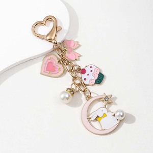 Llavero de Esmalte con Forma de Pastelito de Perla de Dibujos Animados, Lazo Rosa, Corazón, Conejito Encantador, Amuletos <span class=keywords><strong>para</strong></span> Mochila, Anillo <span class=keywords><strong>para</strong></span> Llaves <span class=keywords><strong>para</strong></span> Mujeres y Niñas, Regalo Hecho a Mano - Product Image 1