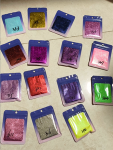50g de paillettes holographiques de tailles assorties, brillantes et scintillantes, pour la décoration de tasses à double paroi faites à la main, l'art, la résine et le sable mouvant - Product Image 5