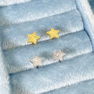 Pendientes Minimalistas de Estrella, Chapados en Oro de 18K, con Diseño Coreano de Cruz y Corazón, para Chicas - Product Image 6