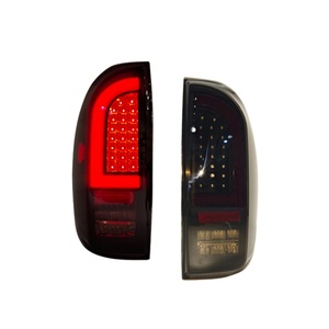 Luces Traseras LED TYPY, Luces de Giro y Freno Traseras para Toyota Tacoma 2005-2015, Color de Lente Rojo, Accesorios para Automóviles - Product Image 1