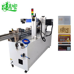 Machines de marquage laser à fibre Numéros d'impression Codes numériques sur les lecteurs de cartes en plastique pour la détection et le rejet de la machine combinée - Product Image 6