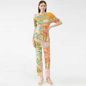 2024 nuovo Design plissettato due pezzi abito Miyake Pant stampa floreale piccolo scollo a V fasciatura modesto Casual da donna