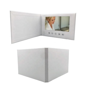2024 nouvelle carte de voeux de <span class=keywords><strong>brochure</strong></span> vidéo vierge lcd 7 pouces pour invitation de mariage