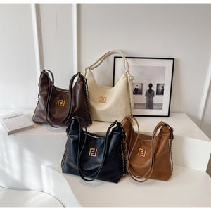 Nuevo bolso de mano sencillo para mujer, bolso de hombro de Pu Retro multifuncional ligero, bolso de hombro de gran capacidad para mujer - Product Image 3